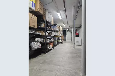 41-06 Green Point, Sunnyside, NY 11104 - Photo 12