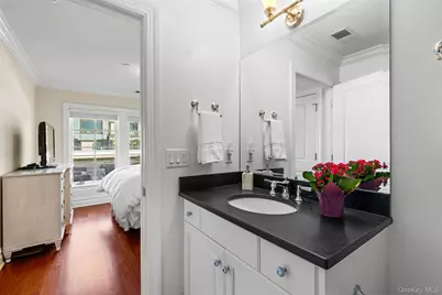 12 Rivers Edge Drive, Tarrytown, NY 10591 - Photo 20