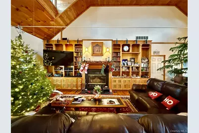 912-918 Hollow Road, Clinton Corners, NY 12514 - Photo 6