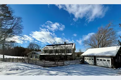 912-918 Hollow Road, Clinton Corners, NY 12514 - Photo 18