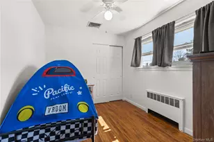 18 Wexford St, Huntington, NY 11743 - Photo 20