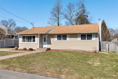 18 Wexford Street, Huntington, NY 11743 - Photo 1