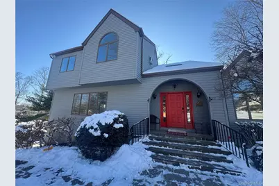 28 Lakeview Drive, Yorktown Heights, NY 10598 - Photo 1