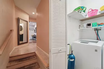 12 Chippewa Court, Suffern, NY 10901 - Photo 22