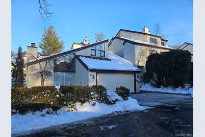 12 Chippewa Court, Suffern, NY 10901 - Photo 2
