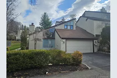 12 Chippewa Court, Suffern, NY 10901 - Photo 4