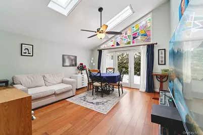 12 Chippewa Court, Suffern, NY 10901 - Photo 10