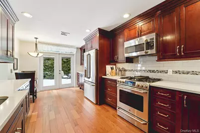 12 Chippewa Court, Suffern, NY 10901 - Photo 12