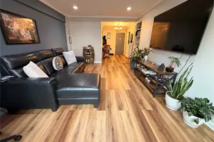 73-11 210th St, Oakland Gardens, NY 11364 - Photo 2