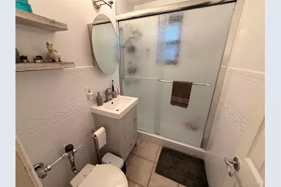 7311 210th Street #1O, Oakland Gardens, NY 11364 - Photo 8