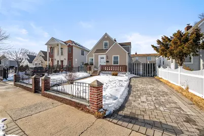 269-15 Union Turnpike, New Hyde Park, NY 11040 - Photo 6