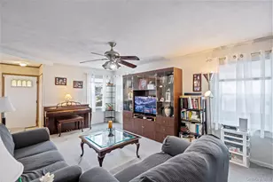 269-15 Union Tpke, New Hyde Park, NY 11040 - Photo 18