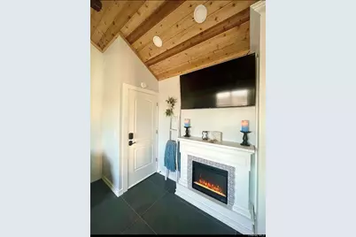 192 Beach 109th Street, Rockaway Park, NY 11694 - Photo 8