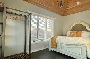 1-92 Beach 109th St, Rockaway Park, NY 11694 - Photo 6