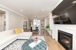 72 W Marine Ave, Lindenhurst, NY 11757 - Photo 6