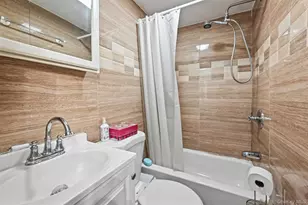 93-19 201st St, Hollis, NY 11423 - Photo 12