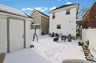 93-19 201st St, Hollis, NY 11423 - Photo 4