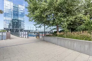 131-01 40th Rd, Flushing, NY 11354 - Photo 46