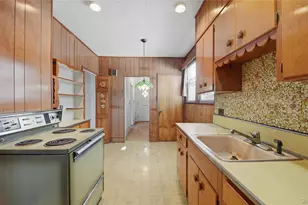 95 Aka 89 Rossiter Ave, Yonkers, NY 10701 - Photo 6