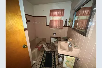 300 Hewlett Avenue, Patchogue, NY 11772 - Photo 6