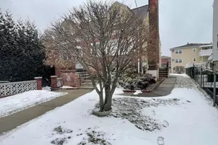 47 Brewster Ave, Yonkers, NY 10701 - Photo 2