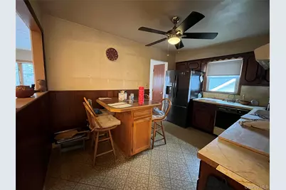 630 S Wellwood Avenue, Lindenhurst, NY 11757 - Photo 8