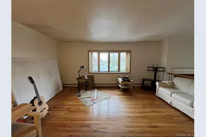 630 S Wellwood Avenue, Lindenhurst, NY 11757 - Photo 6