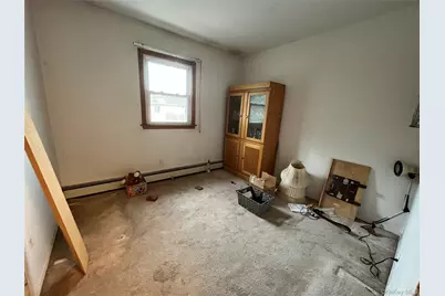 630 S Wellwood Avenue, Lindenhurst, NY 11757 - Photo 14