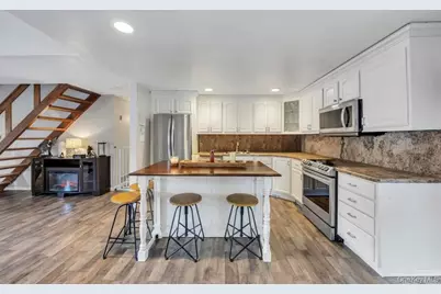 60 White Pine Way, Medford, NY 11763 - Photo 4