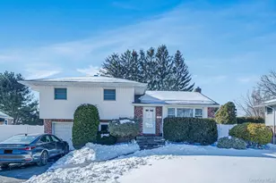 24 Kings Park Rd, Commack, NY 11725 - Photo 4