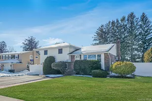 24 Kings Park Rd, Commack, NY 11725 - Photo 6
