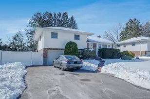 24 Kings Park Rd, Commack, NY 11725 - Photo 2