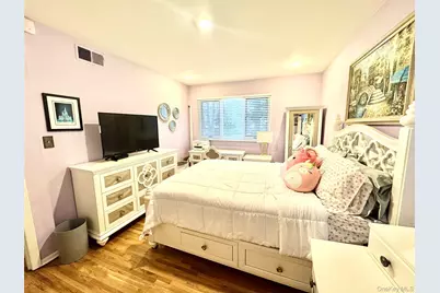 42 Hearthstone Drive, Dix Hills, NY 11746 - Photo 28