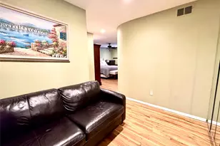 42 Hearthstone Dr, Dix Hills, NY 11746 - Photo 22