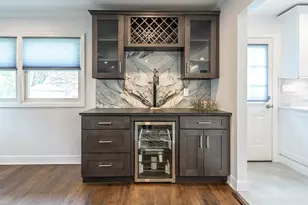 1 Milford Ln, Glen Cove, NY 11542 - Photo 10