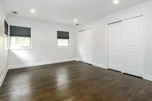 1 Milford Ln, Glen Cove, NY 11542 - Photo 18