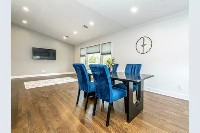 1 Milford Lane, Glen Cove, NY 11542 - Photo 12