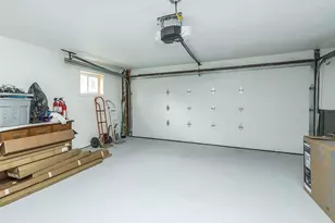 1 Milford Ln, Glen Cove, NY 11542 - Photo 32