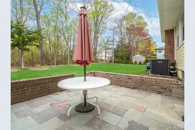 1 Milford Lane, Glen Cove, NY 11542 - Photo 36