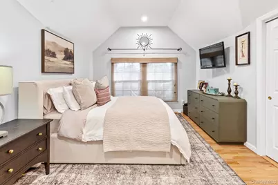 79 E Tiana Road, Hampton Bays, NY 11946 - Photo 18