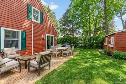 79 E Tiana Road, Hampton Bays, NY 11946 - Photo 26