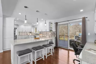 9 Comanche Court, Katonah, NY 10536 - Photo 6