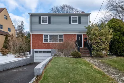 29 Oakdale Avenue, New Rochelle, NY 10801 - Photo 2