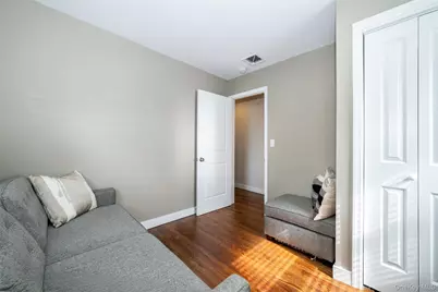 29 Oakdale Avenue, New Rochelle, NY 10801 - Photo 16