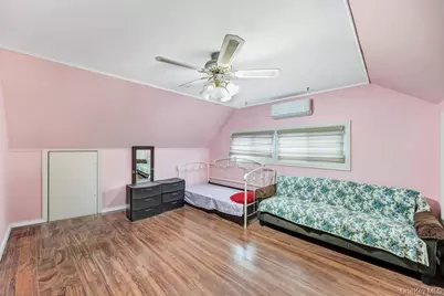 26 Family Lane, Levittown, NY 11756 - Photo 14