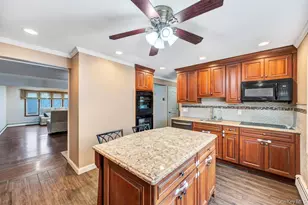 26 Family Ln, Levittown, NY 11756 - Photo 8