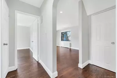 220-44 73rd Avenue #26A1, Oakland Gardens, NY 11364 - Photo 14