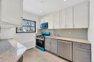 220-44 73rd Ave, Oakland Gardens, NY 11364 - Photo 6