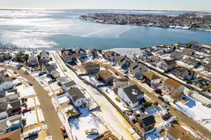 711 S Bayview Ave, Freeport, NY 11520 - Photo 30