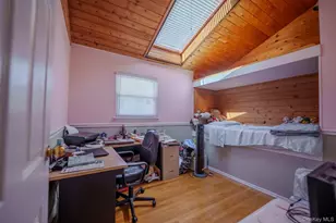 711 S Bayview Ave, Freeport, NY 11520 - Photo 14